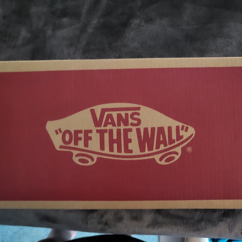 Vams Sneakers